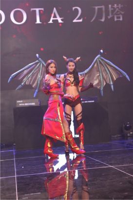 在球迷的热 在球迷的热